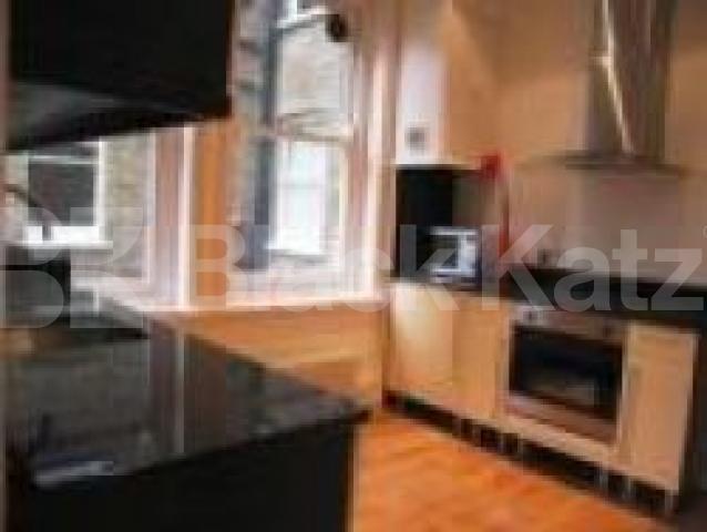 			3 Bedroom, 1 bath, 1 reception Flat			 Wymering Road, MAIDA VALE W9